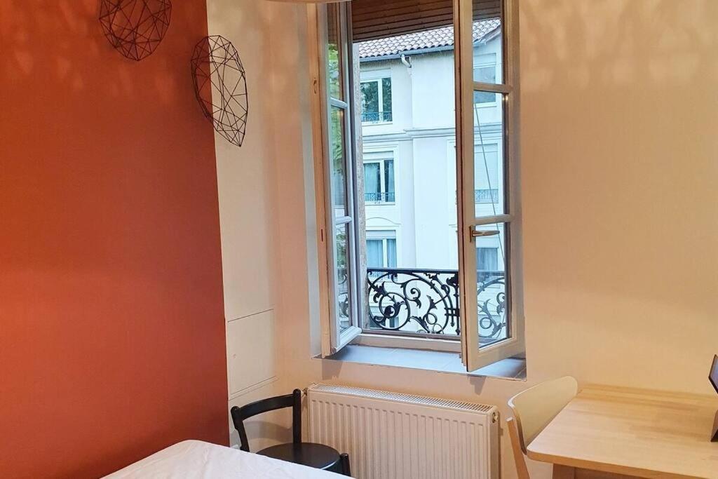 Let's - Escale -part Dieu - Wifi * Lione